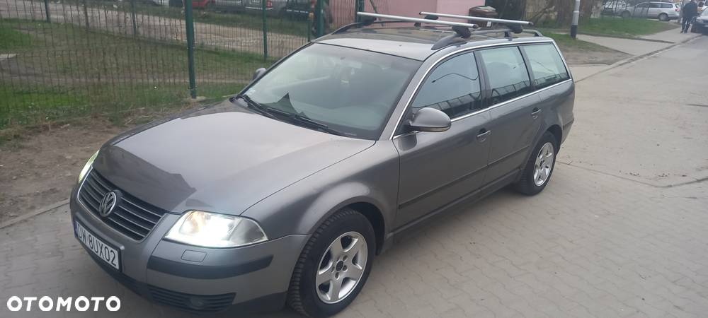 Volkswagen Passat 1.9 TDI Comfortline - 6