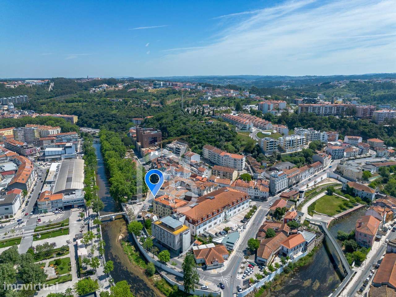 Loja com cave  Praça do Avião, Leiria-20