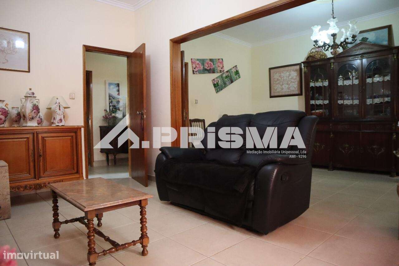 Moradia com Garagem e Espaço exterior para venda em Soalheira, Fundão - Grande imagem: 3/43