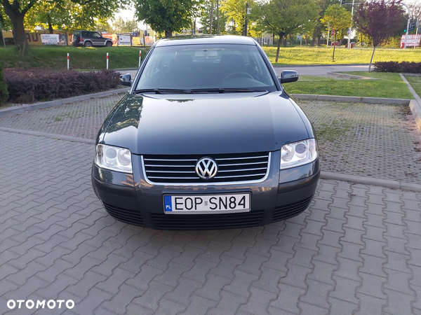 Volkswagen Passat 2.0 Comfortline - 16