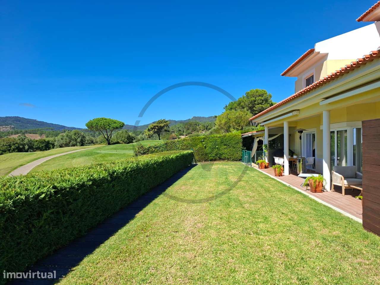 Moradia T5 Remodelada – Luxo no Resort Quinta da Penha Longa-39