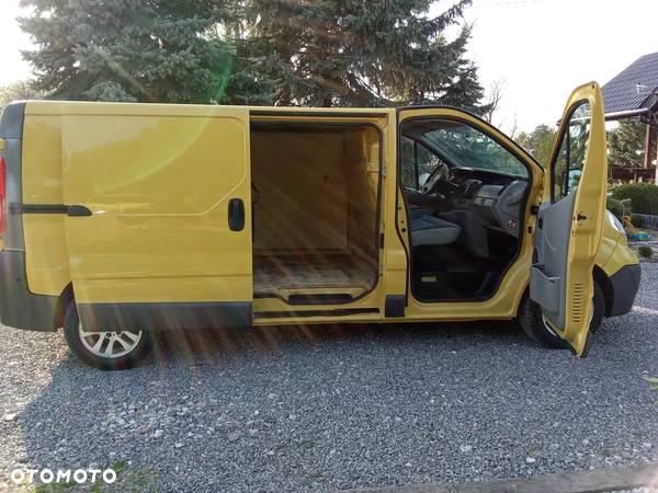 Opel Vivaro - 19