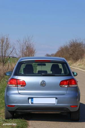 Volkswagen Golf - 3