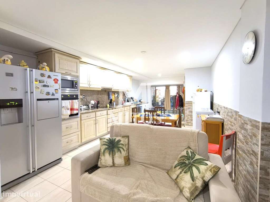 Andar Moradia T4 renovado para venda na Meadela - Viana do Castelo - Grande imagem: 3/22