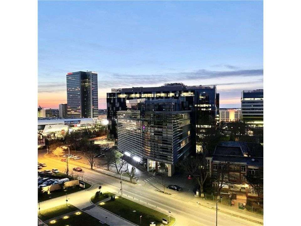 Vanzare 3 Camere Aviatiei Tower Super View Loc de Parcare-11