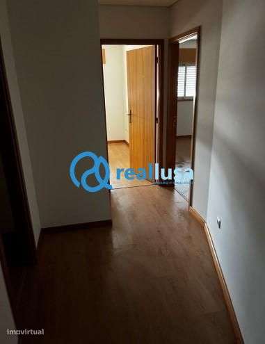 T2 c/ garagem Bonfim Porto Retoma de banco - Grande imagem: 4/14