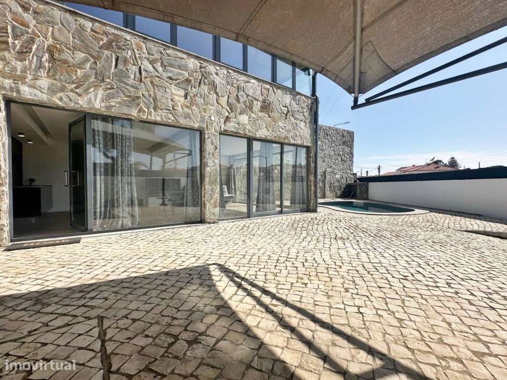 Moradia T3 em Alcabideche com Piscina e Vista para a Serra - Grande imagem: 5/33