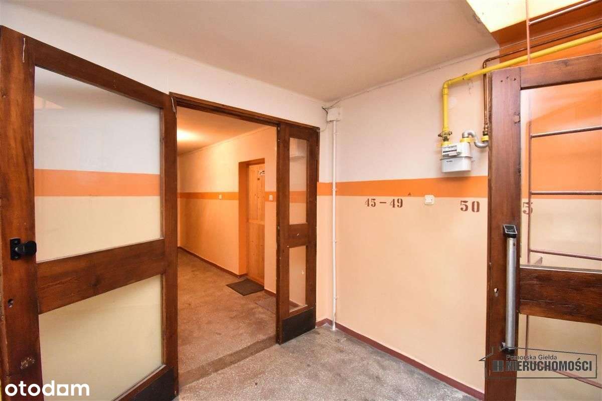 Mieszkanie z balkonem i widokiem na jezioro.-11