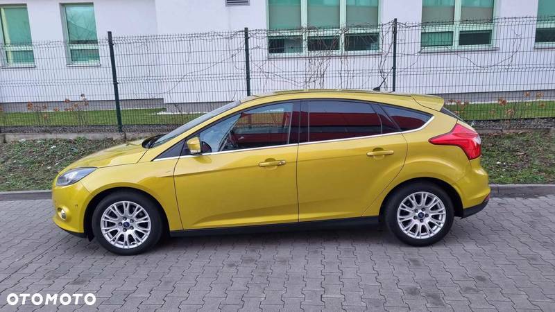 Ford Focus 1.6 EcoBoost Titanium - 11