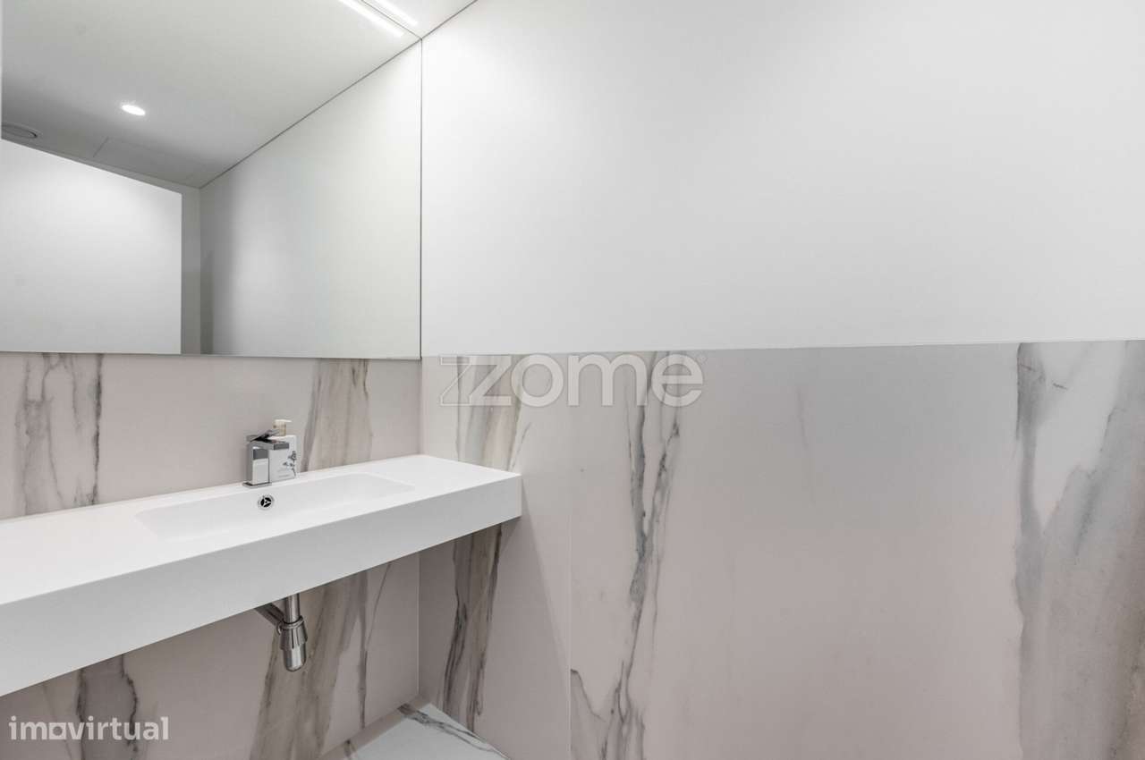 T3 com Terraço e 3 Lugares de Garagem | Quinta Marques Gomes-7
