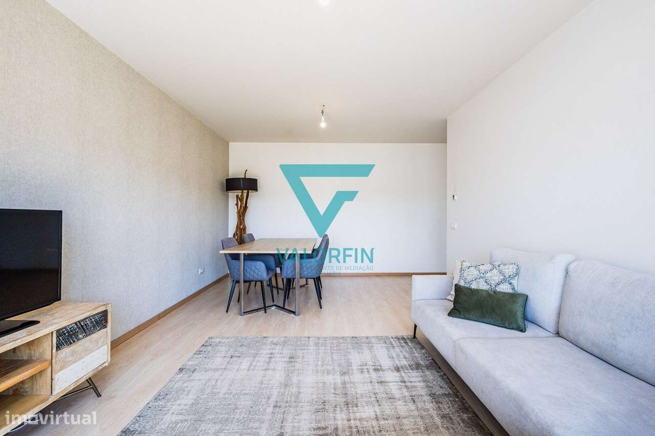 Apartamento T2 c/ Terraço de 95m2 + Garagem / Marinha Grande-14