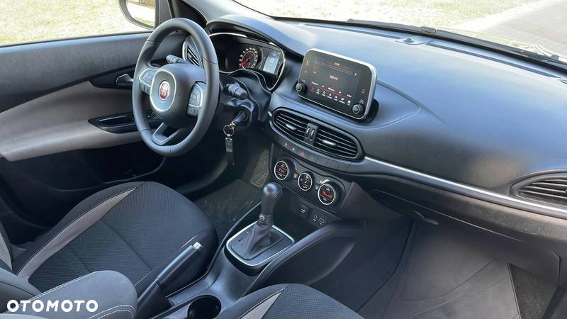 Fiat Tipo 1.6 E-Torq 16v Lounge - 21