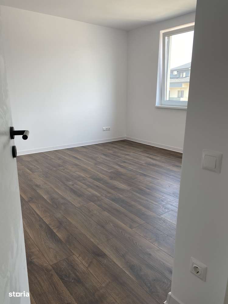 ap 1 cam dec etaj 1 bucatarie separata ,constr noua, str. Dna Stanca-3