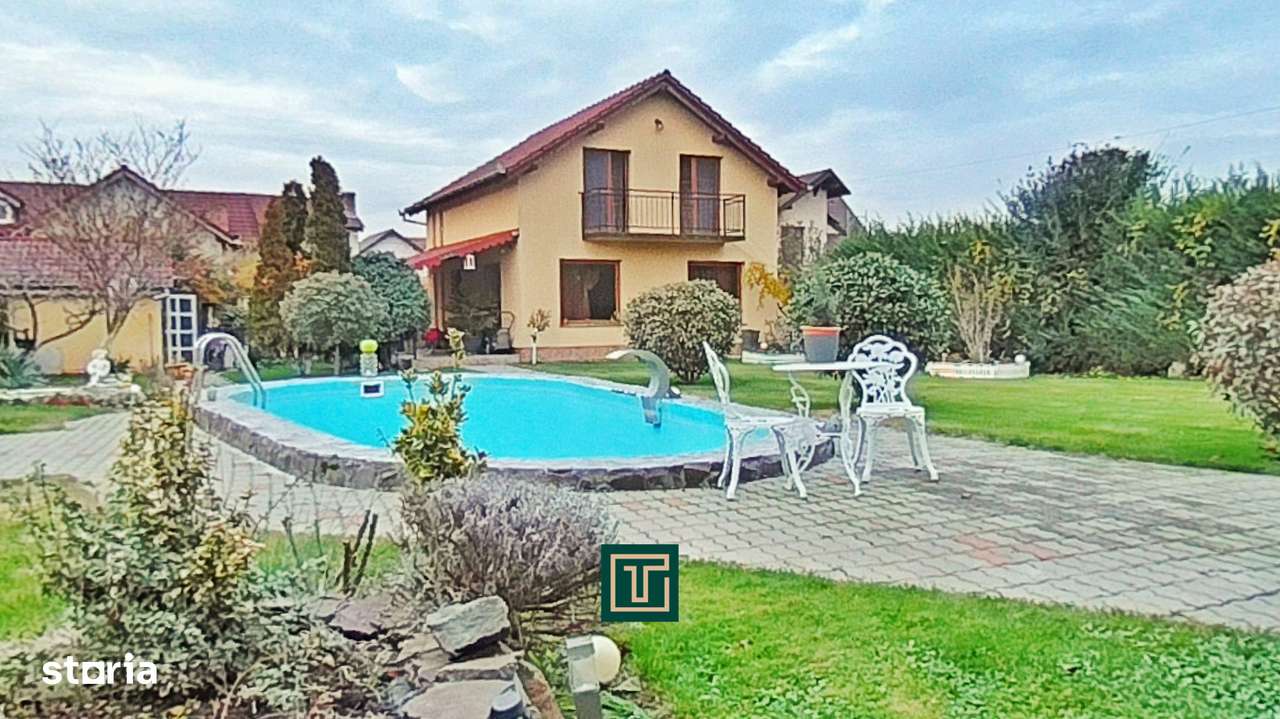 Casă cu 15 camere, teren generos, piscină și 2 corpuri–Fântânele, Arad-0