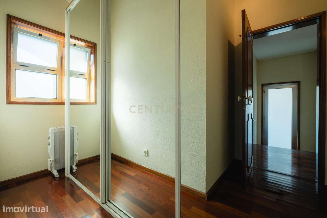 Excelente moradia T3 situada em São Pedro da Cova, Gondomar-10