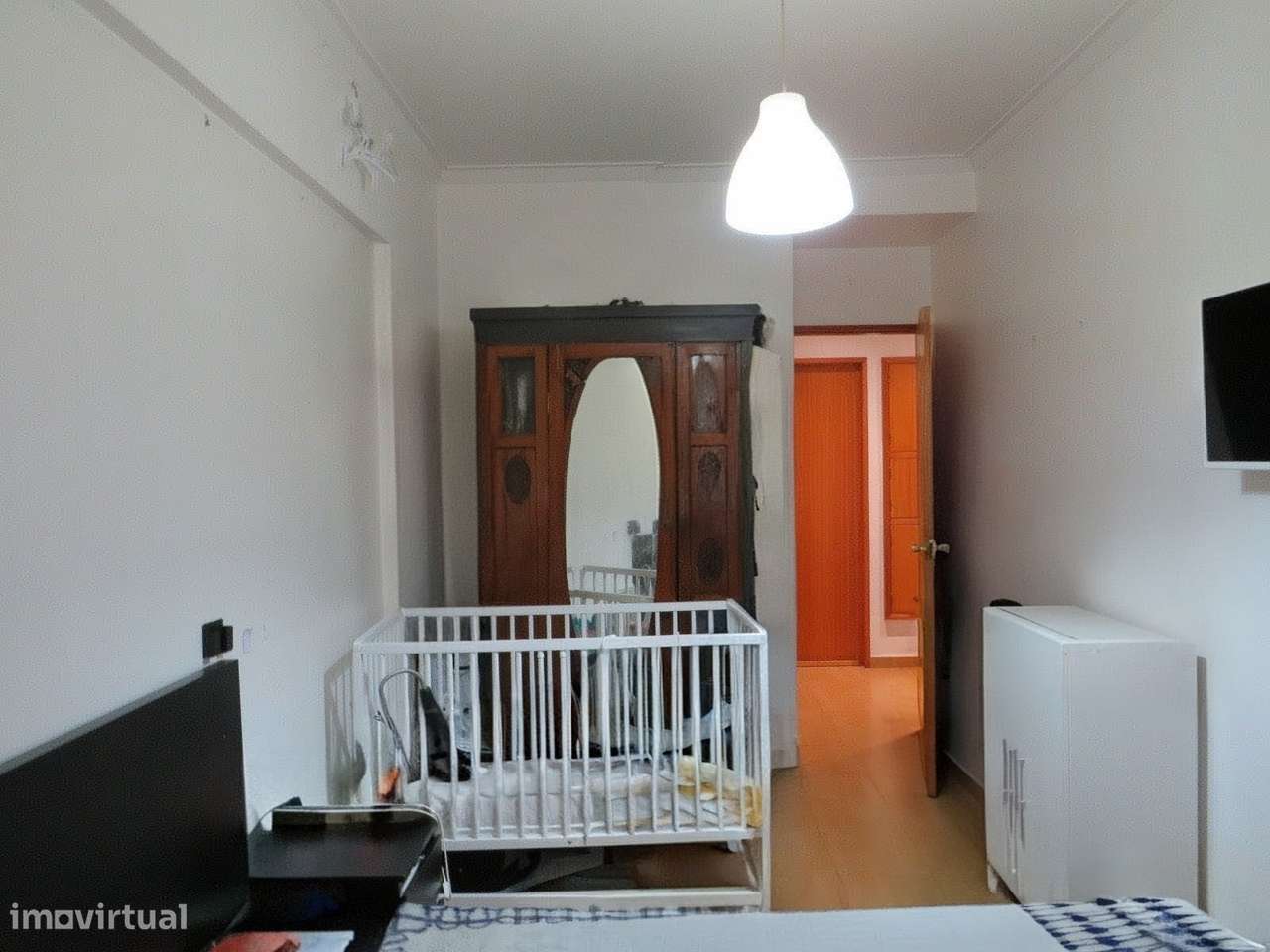 Apartamento T2 situado na pitoresca zona da Ajuda-5