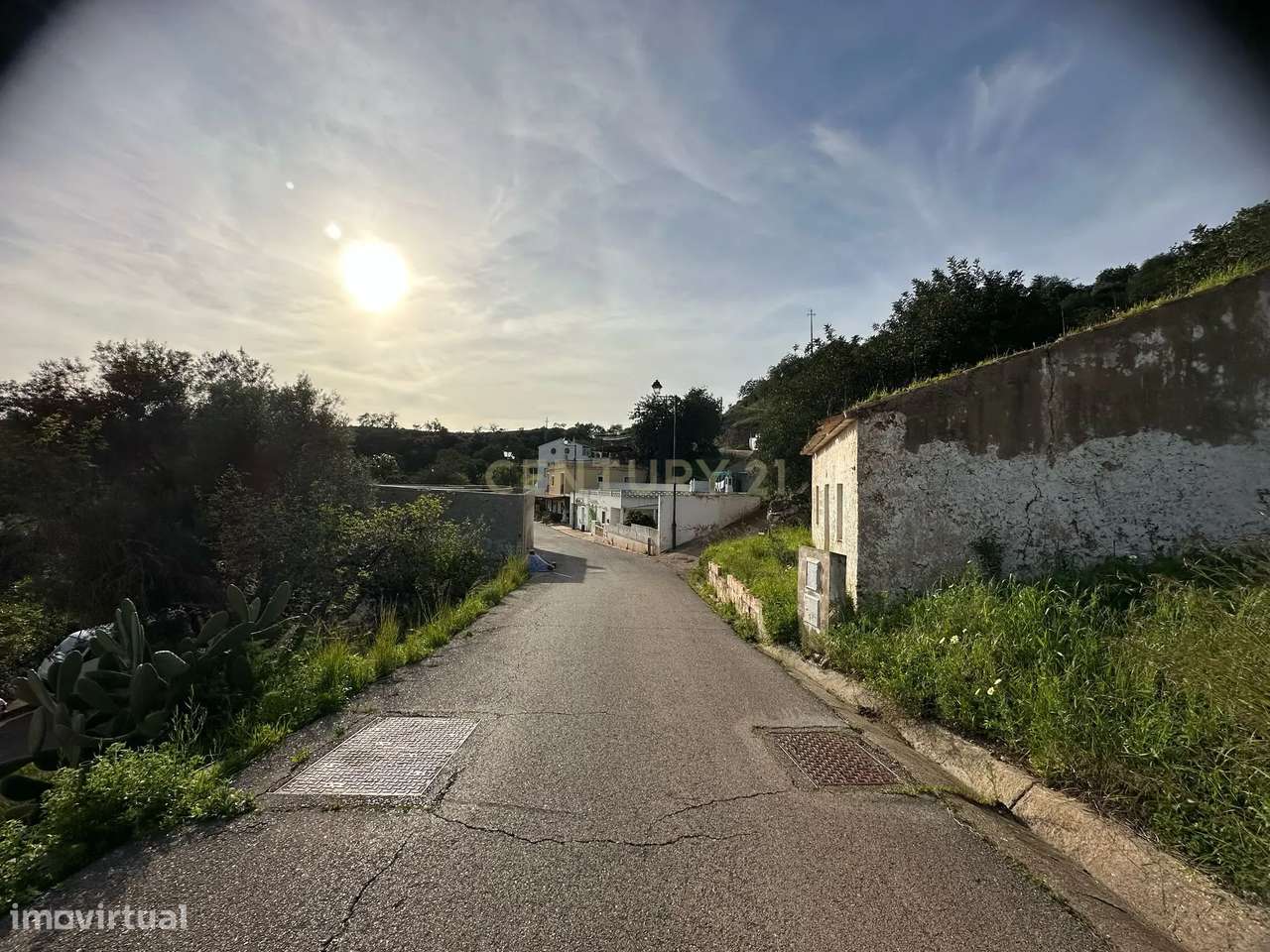 Terreno com ruína em Alte, Loulé - Grande imagem: 4/7