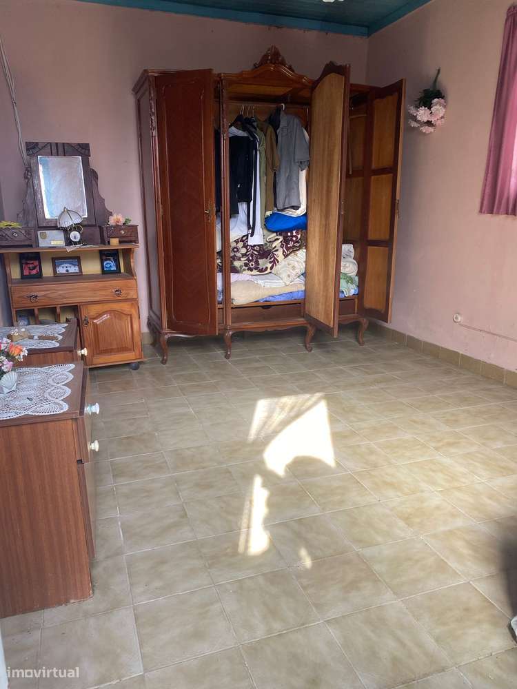 Quintinha com Moradia T2 em Foros Salvaterra-16