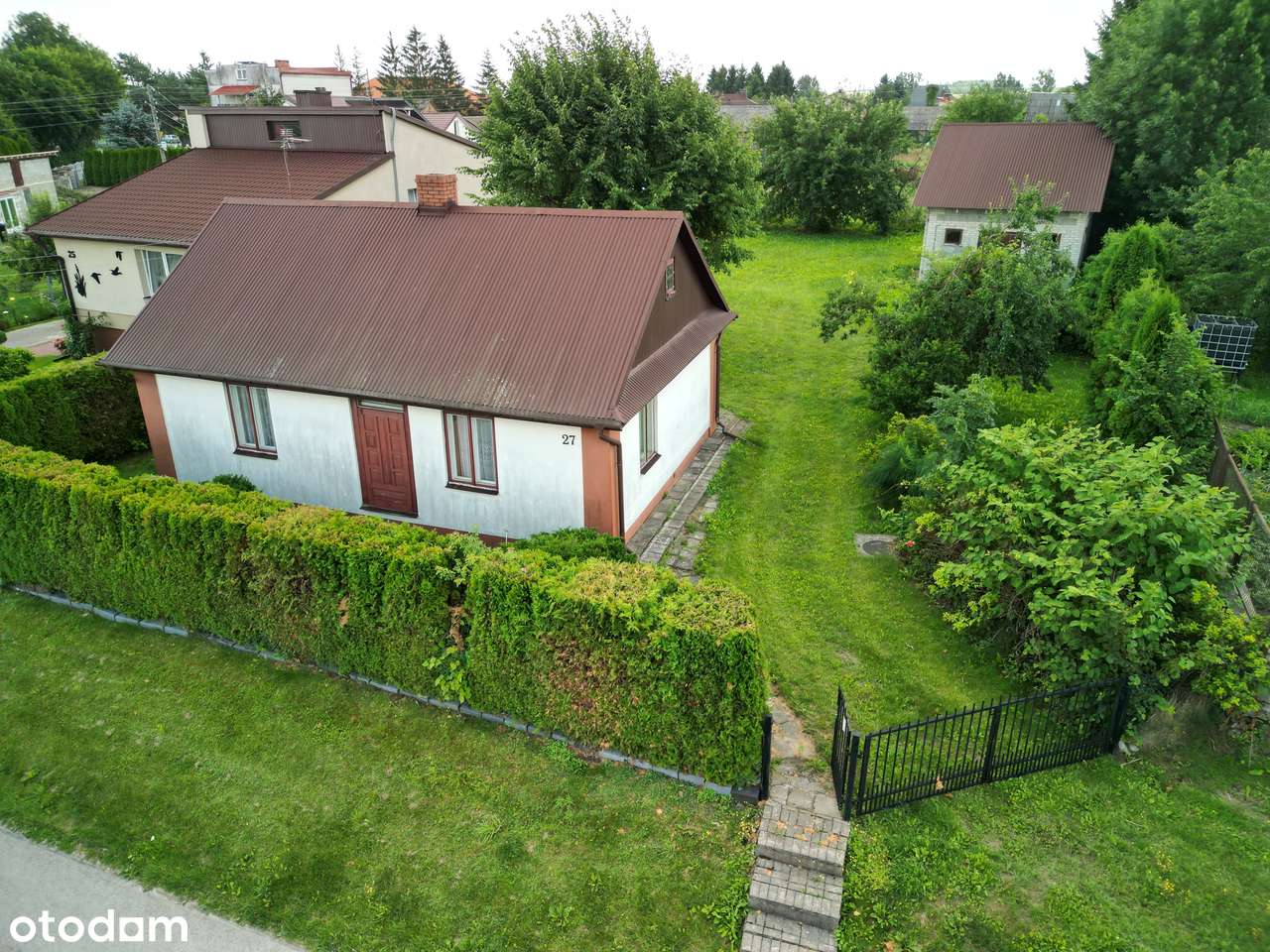 Dom z dużą działką 2300 m² w centrum Skierbieszowa