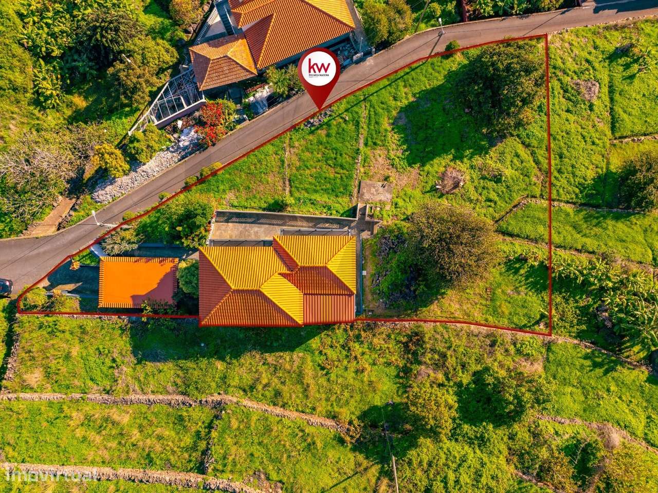 Moradia T3 com escritório, dois pisos e grande lote — Gaula, Santa Cru-12