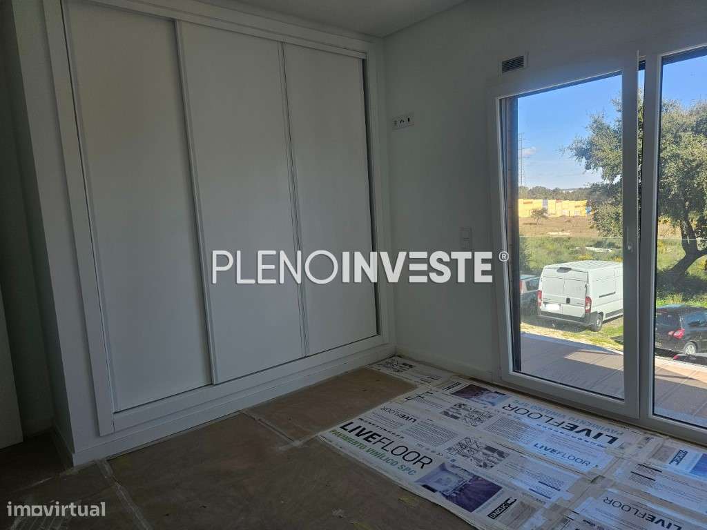 Moradia V3 com piscina Nova construção em Pinhal de Frades-7