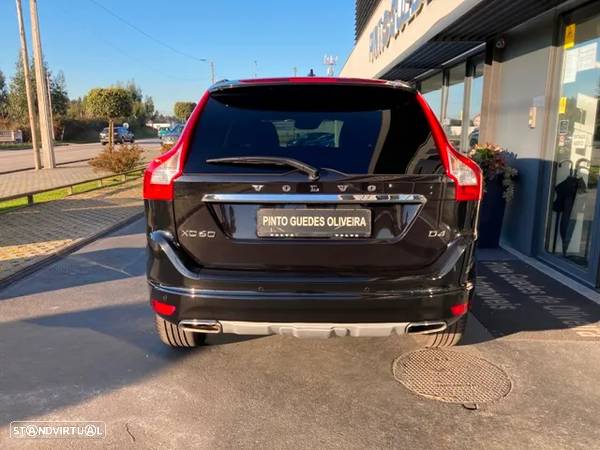 Volvo XC 60 D4 Geartronic Momentum Pro - 8