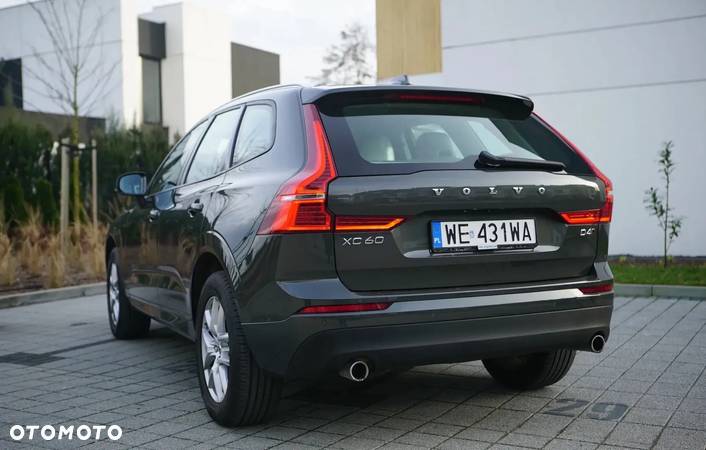 Volvo XC 60 D4 AWD Momentum - 6