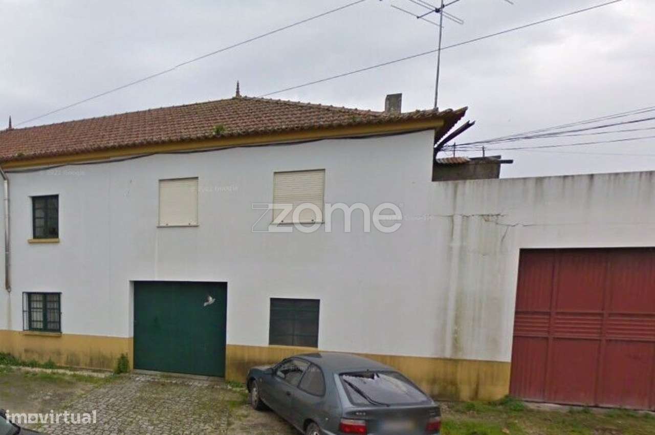 Moradia com Terreno de 2.585 m² | Potencial extraordinário - Grande imagem: 4/15