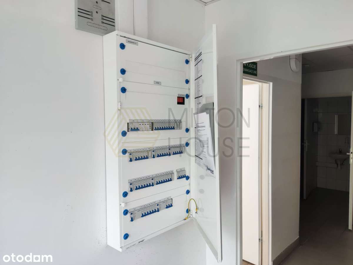 ⭐⭐⭐ Narożny lokal z witrynami od ulicy ⭐⭐⭐-9