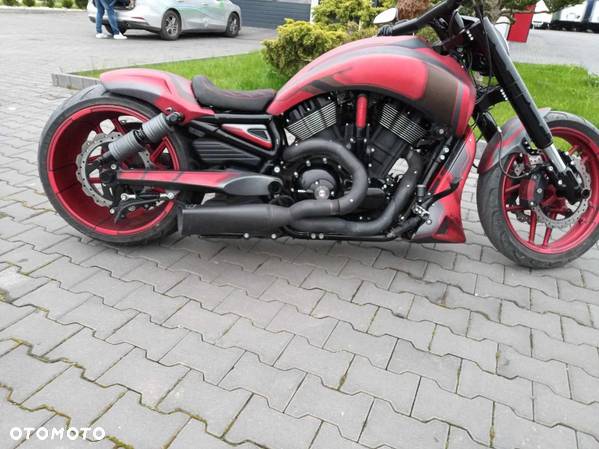 Harley-Davidson V-Rod Night Rod - 1