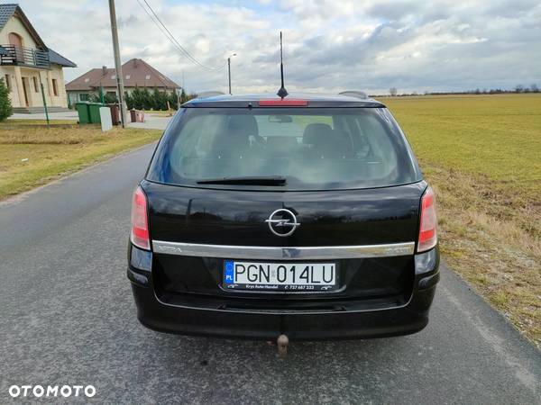 Opel Astra 1.9 CDTI Caravan DPF Edition - 19