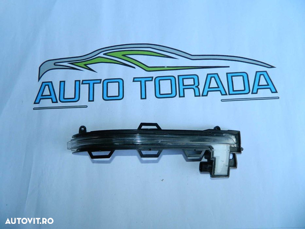 Semnal stanga oglinda BMW X5,X6 F15,F16 cod 0292411011 - 1