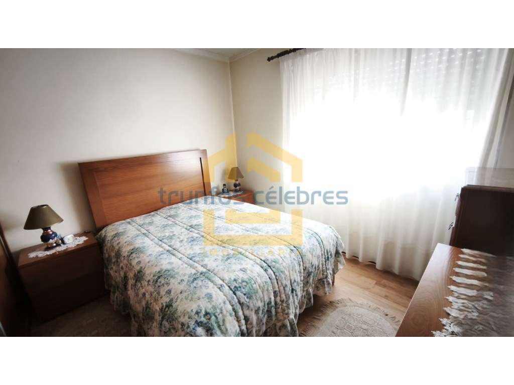 T3 renovado a 200mt da praia das caxinas vila do conde-21