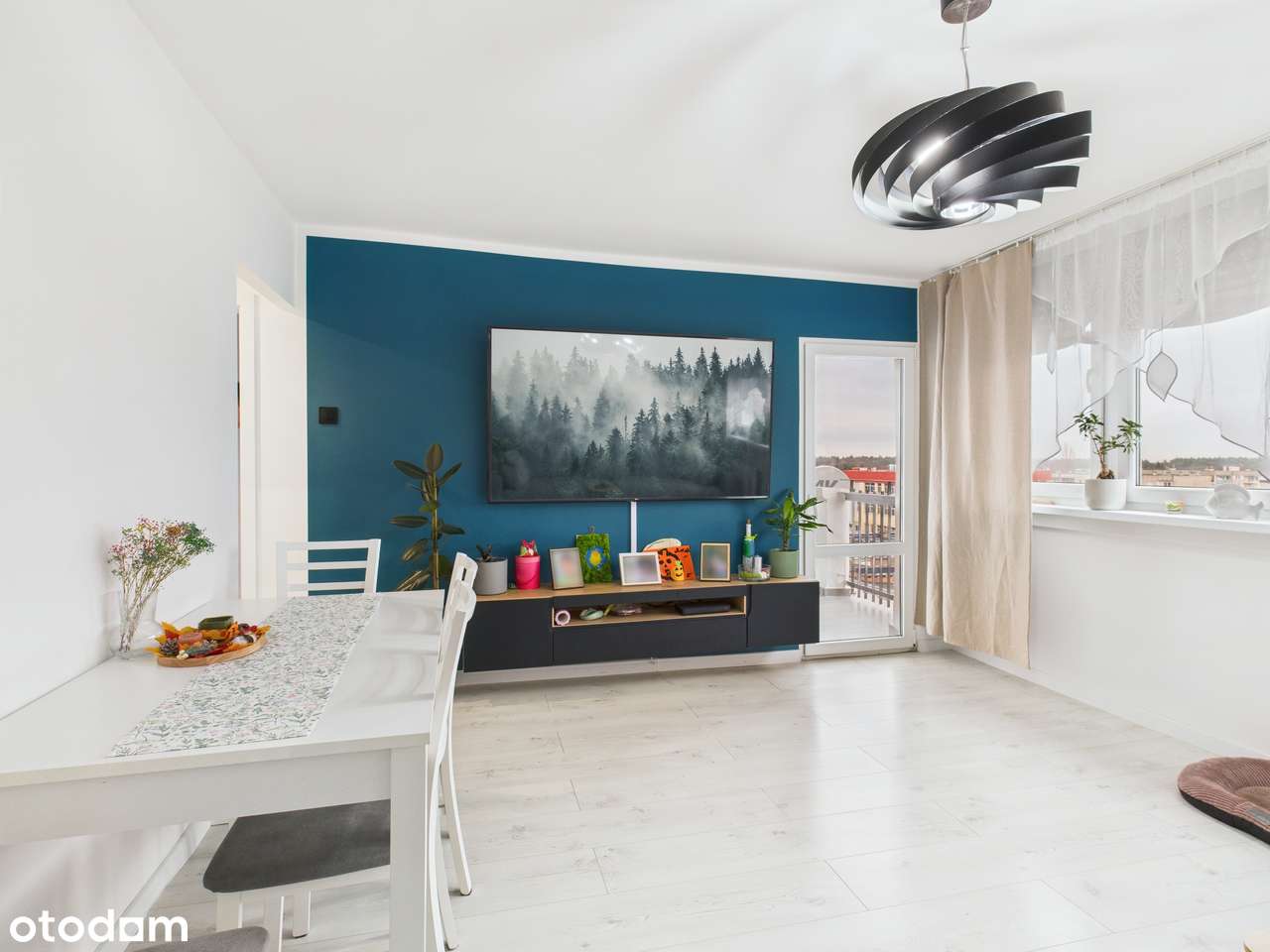 Przestronne mieszkanie 3-pokojowe z balkonem - Pełny obrazek: 2/18