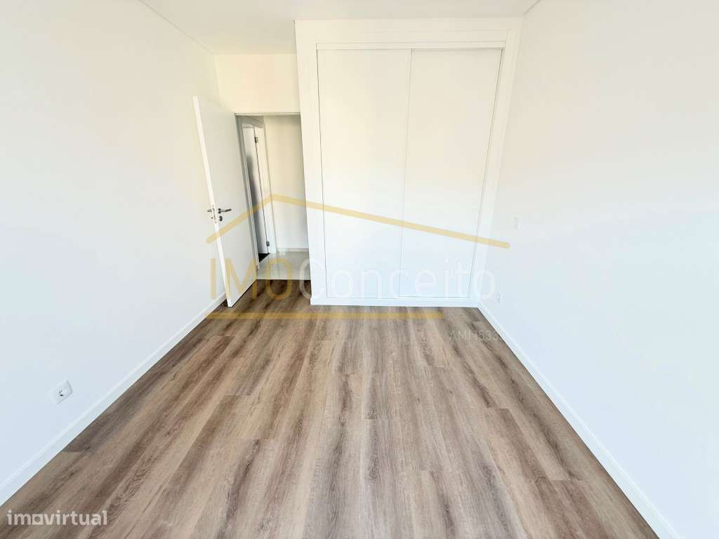 APARTAMENTO T3 NA NAZARÉ | TERRAÇO PRIVATIVO , PISCINA NO TOPO DO E...-10