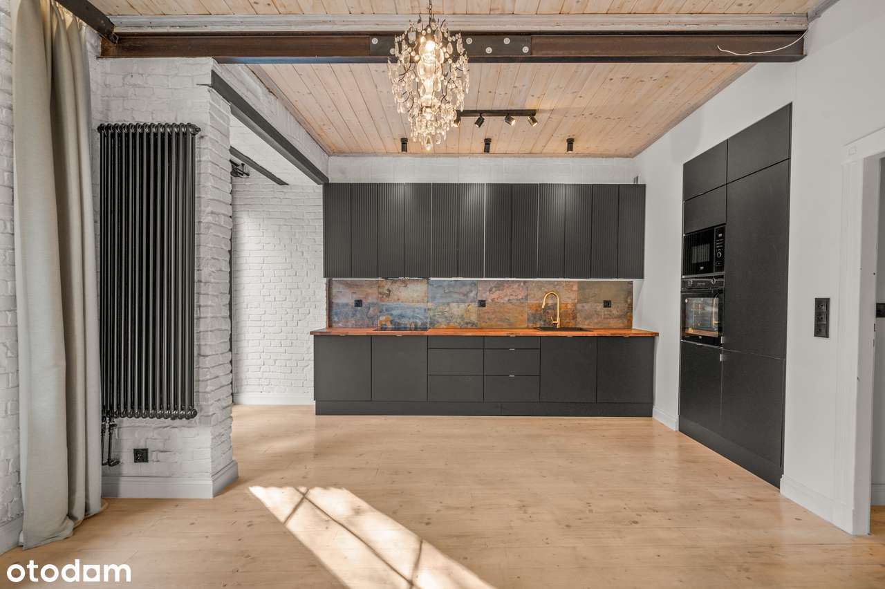 Na sprzedaż apartament z ogródkiem w ścisłym Śródmieściu Katowic!-0