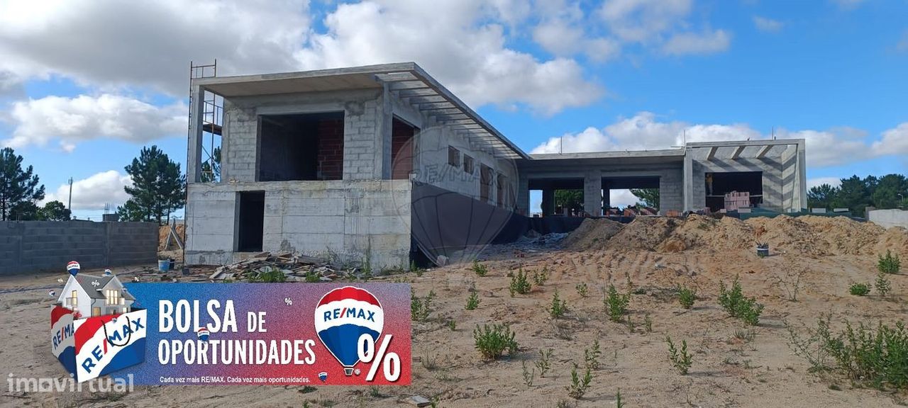 Moradia T4 para venda - Grande imagem: 1/30