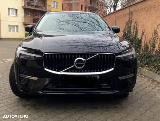 Volvo XC 60 B4 MHEV AT8 AWD Momentum Pro - 14