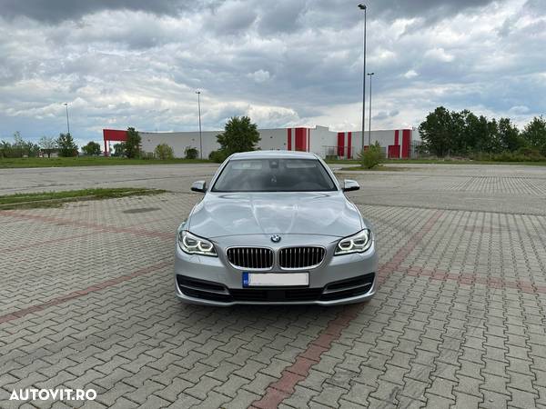 BMW Seria 5 530d xDrive - 1