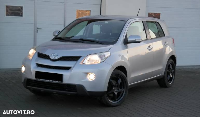 Toyota Urban Cruiser 1.4 AWD DPF Terra - 2