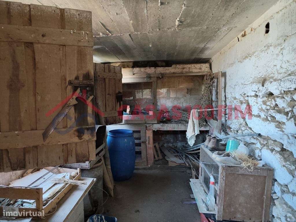 5 Moradias + Terreno em Loureiro - Peso da Régua-25