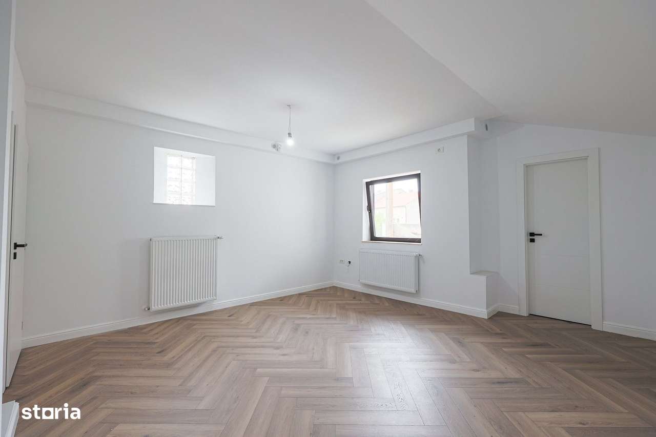 VANDUT! 3 camere amenajat, Finisat premium. - Imagine principală: 2/12