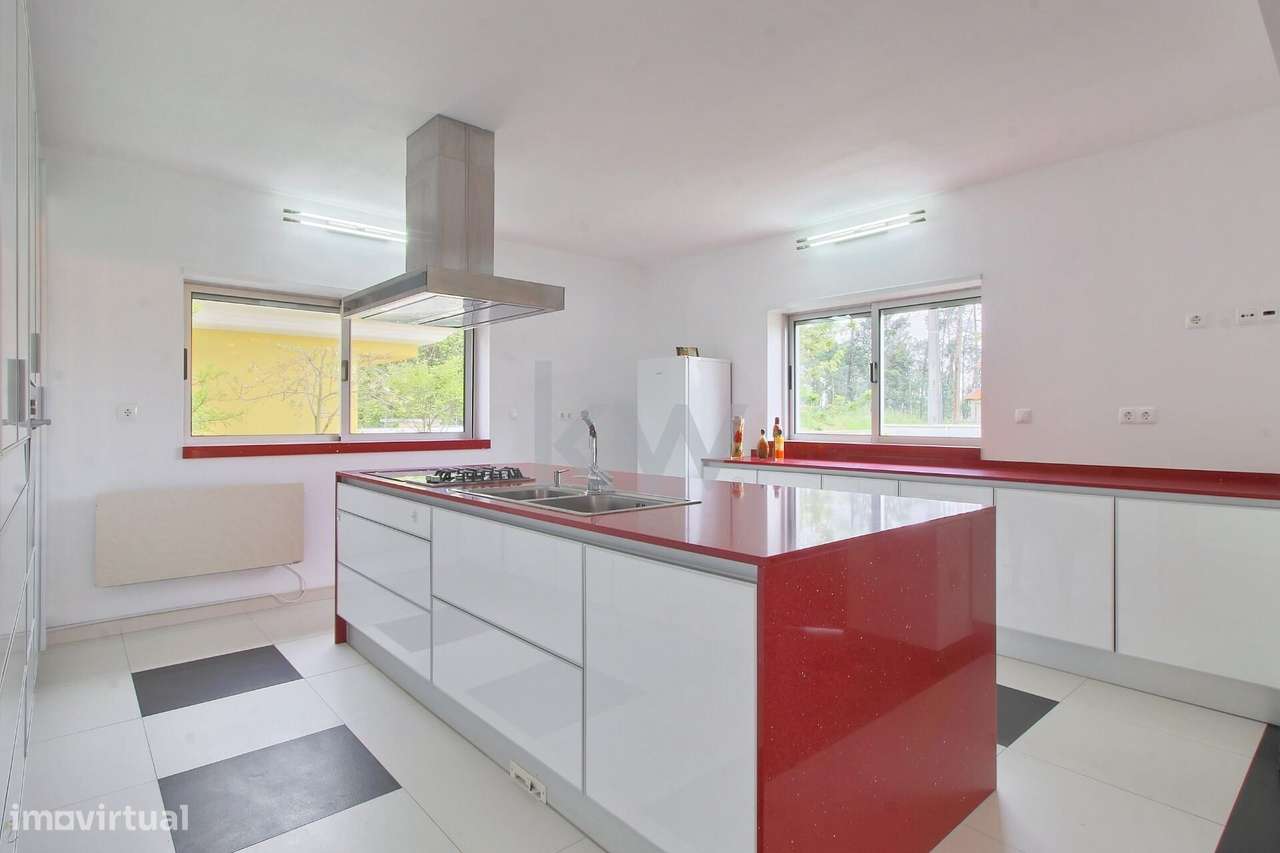 Moradia 3 quartos | anexos | jardim em Oliveirinha-11