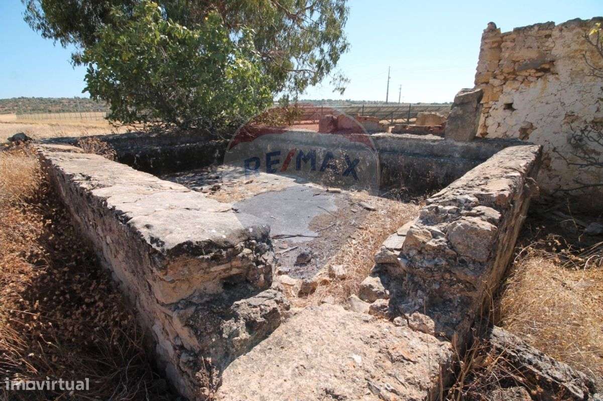 Moradia T2 para venda - Grande imagem: 5/11