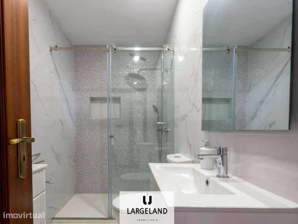 Moradia T5 - Travanca, Santa Maria da Feira-14