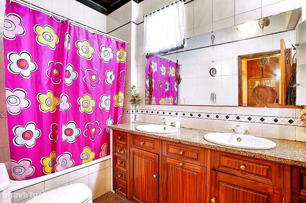 Apartamento T3 convertido em T2 em Linda-A-Velha - excelente localizaç-16