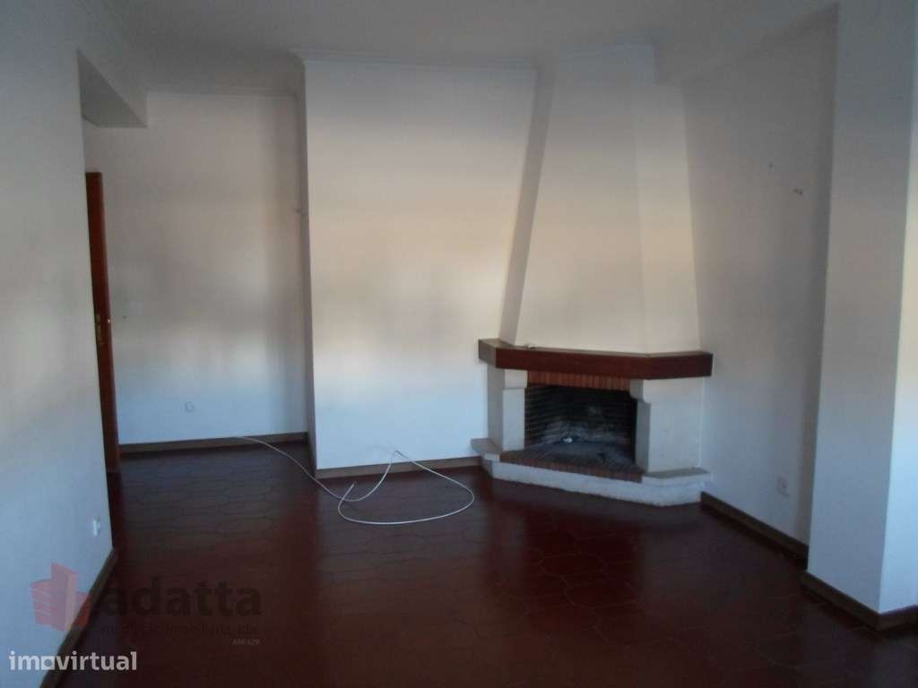 Apartamento T2 arrenda-se Alto S. João [Leroy Merlin | Coimbra Shop... - Grande imagem: 4/13