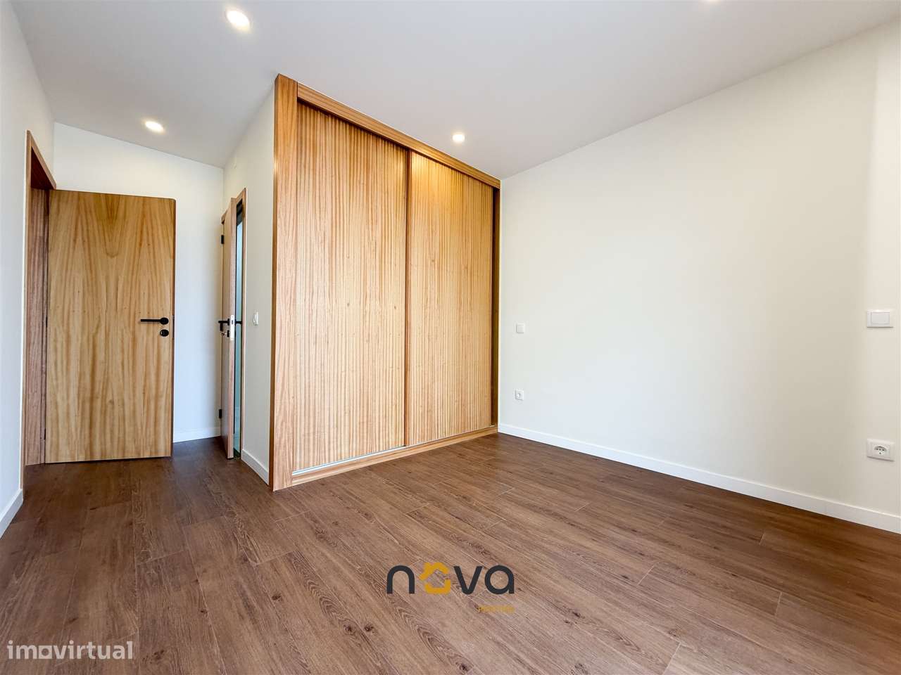 Apartamento T2 com terraço em Vila do Conde-18