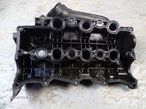 Capac culbutori dreapta cu buson Land Rover Discovery 4 / RRS  3.0 diesel V6 / 306 DT  LR019611 - 2