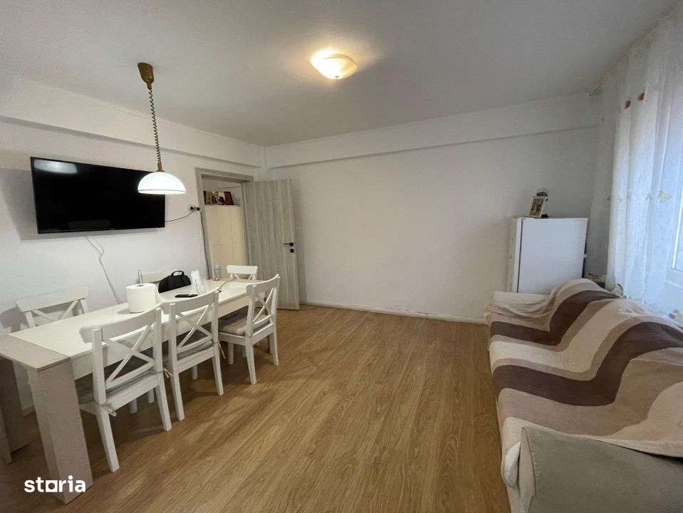 Vila cu 12 camere si Restaurant - Imagine principală: 5/15